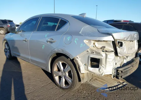 2013 Acura Ilx 2.0L z USA, uszkodzony, nr VIN 19VDE1F70DE011597